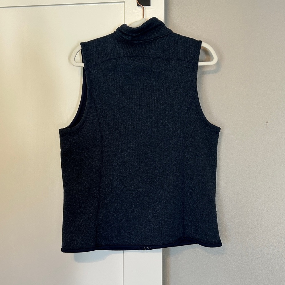 Patagonia Navy Blue Heathered Sleeveless Fleece Vest - Picture 2 of 4